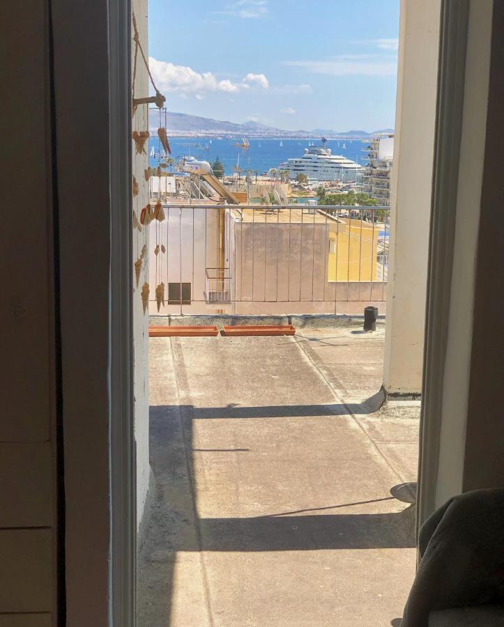 Cozy Seaview Studio - Piraeus Apartment Exterior photo